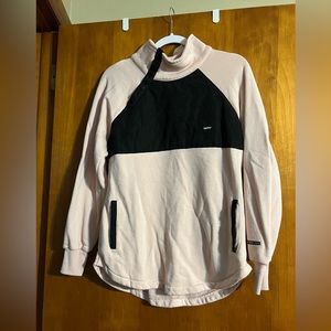 Flag nor fail quilted fleece